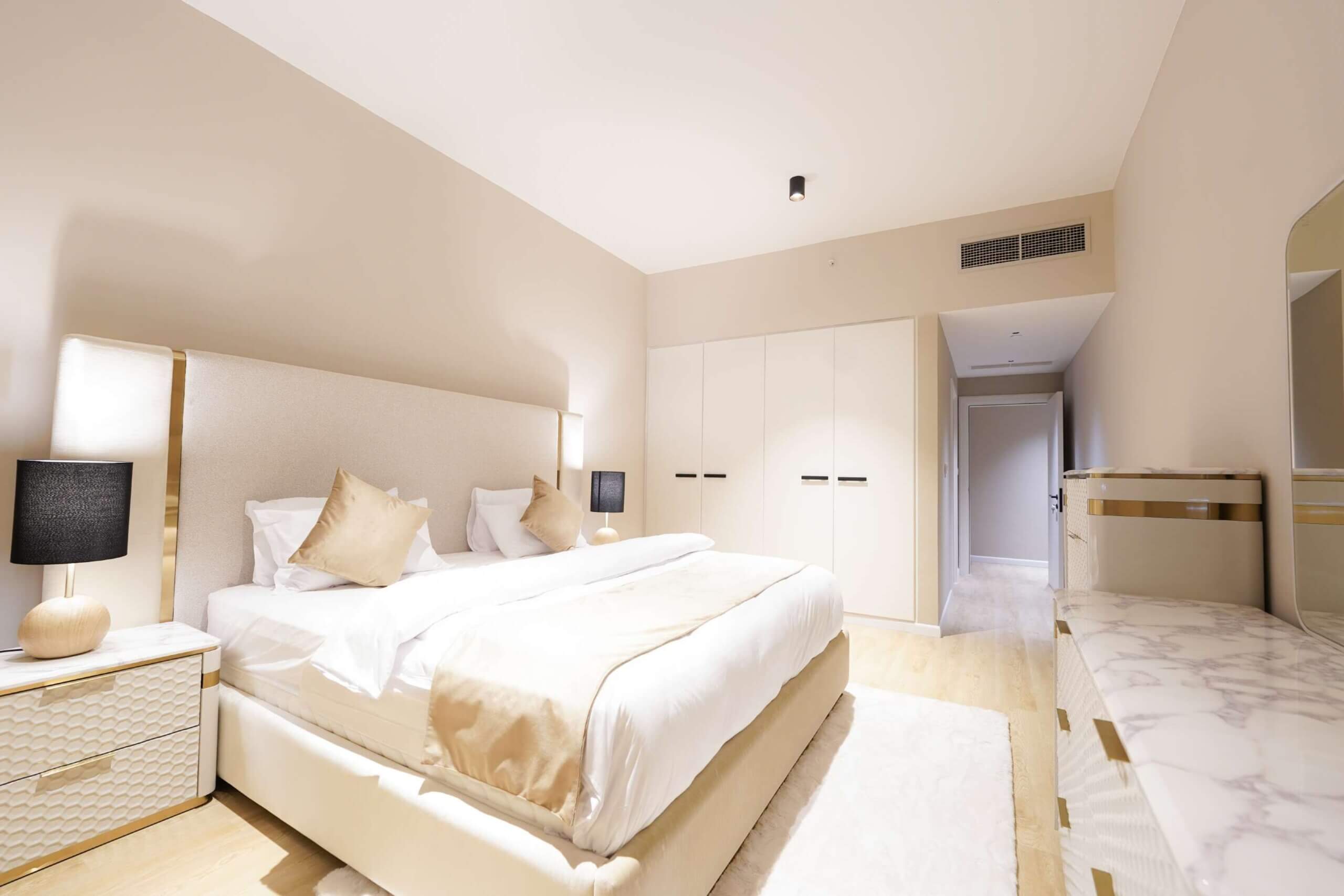 Business Bay Apartment C-303 - Bedroom