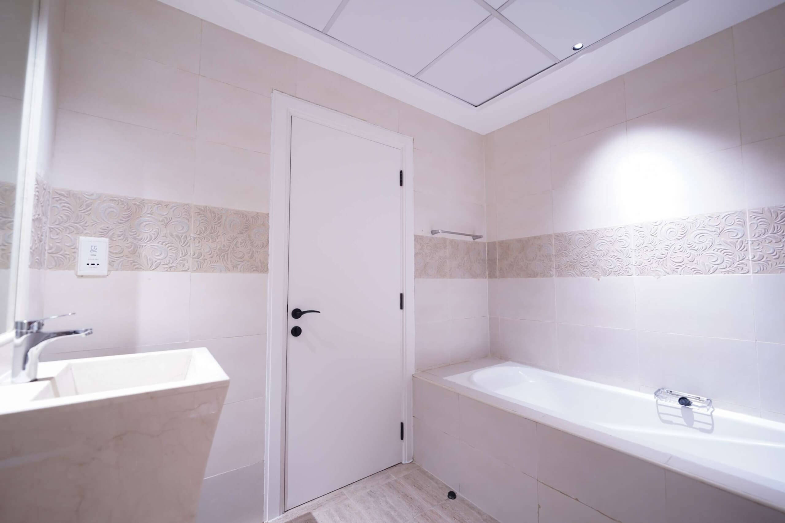 Business Bay Apartment C-303 - Final View 1