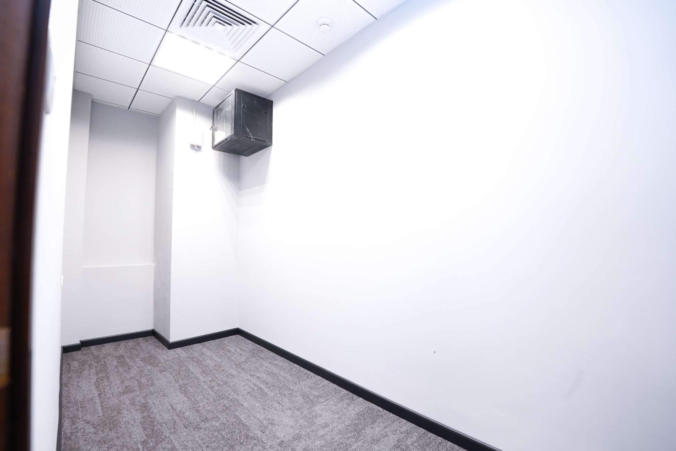 Prism Tower 1701-02 - Electrical Installation